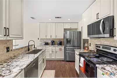 705 Joshua Court, Copperas Cove, TX 76522 - Photo 6