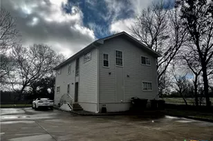 1414 River Rd, San Marcos, TX 78666 - Photo 10