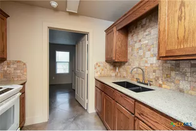 1211 Honor Lane, Temple, TX 76501 - Photo 4