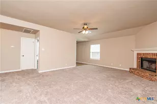 2705 Uvero Alto Dr, Killeen, TX 76549 - Photo 4