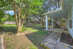 2043 Nevada St, San Marcos, TX 78666 - Photo 30