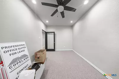 210 E Central Avenue #F, Belton, TX 76513 - Photo 6
