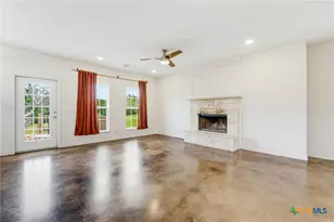 1110 County Rd 1045, Lampasas, TX 76550 - Photo 18
