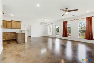 1110 County Rd 1045, Lampasas, TX 76550 - Photo 8