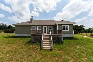1110 County Rd 1045, Lampasas, TX 76550 - Photo 30