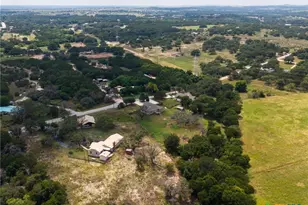 1110 County Rd 1045, Lampasas, TX 76550 - Photo 34