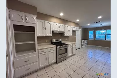 826 Timber, New Braunfels, TX 78130 - Photo 14