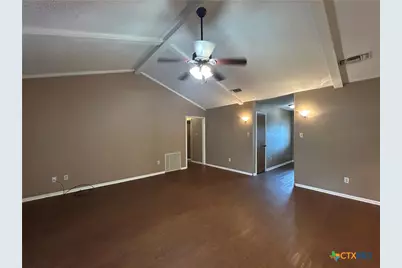 826 Timber, New Braunfels, TX 78130 - Photo 6
