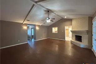 826 Timber, New Braunfels, TX 78130 - Photo 4