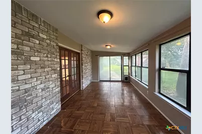 826 Timber, New Braunfels, TX 78130 - Photo 10