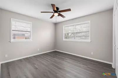 273 Meadow Avenue, New Braunfels, TX 78130 - Photo 18