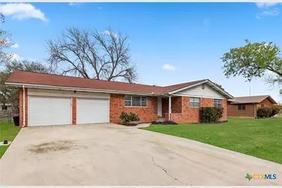273 Meadow Avenue, New Braunfels, TX 78130 - Photo 2
