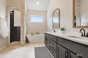 5017 Bella Charca Pkwy, Nolanville, TX 76559 - Photo 18