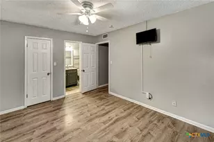 106 Rebecca Ln, Victoria, TX 77901 - Photo 16