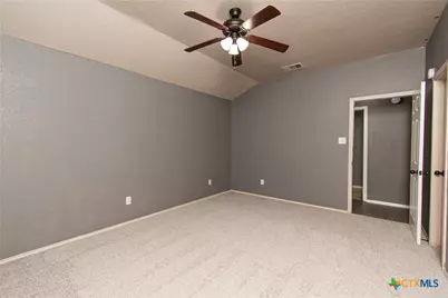3200 Alamocitos Creek Drive, Killeen, TX 76549 - Photo 10