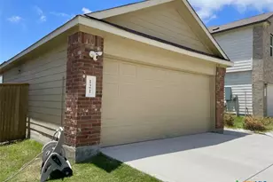 121 Rowdy Yates Wy, Jarrell, TX 76537 - Photo 2