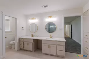 105 Spokane St, Victoria, TX 77904 - Photo 32