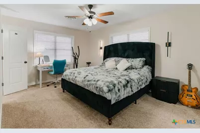 291 N Mesquite Drive, Victoria, TX 77905 - Photo 14