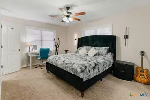 291 N Mesquite Dr, Victoria, TX 77905 - Photo 14