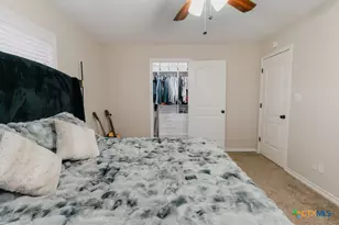 291 N Mesquite Dr, Victoria, TX 77905 - Photo 18