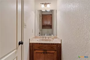 113 County Rd 453, Troy, TX 76579 - Photo 14
