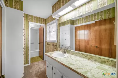 608 Rosewood Drive, Victoria, TX 77901 - Photo 24