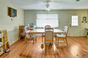175 Albrecht Rd, Victoria, TX 77905 - Photo 8