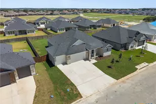 5059 Fenceline Trl, Nolanville, TX 76559 - Photo 2