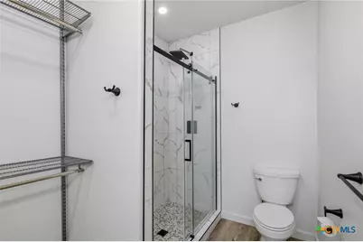 502 W Houston Avenue, Seadrift, TX 77983 - Photo 8