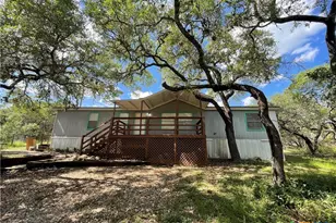 629 Buck Trail, Canyon Lake, TX 78133 - Photo 2