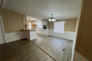 629 Buck Trail, Canyon Lake, TX 78133 - Photo 6