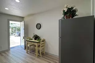 2109 W Avenue B, Temple, TX 76504 - Photo 10