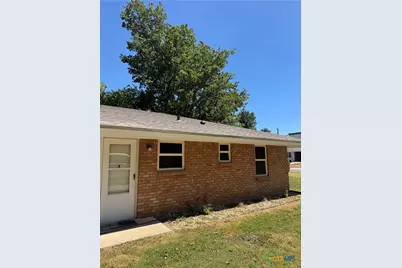 2109 W. Ave. B #A, Temple, TX 76504 - Photo 14