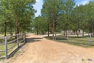 638 County Rd 337, Rosebud, TX 76570 - Photo 34