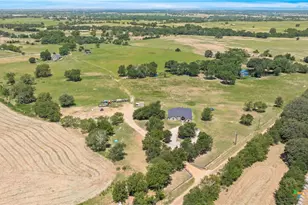 638 County Rd 337, Rosebud, TX 76570 - Photo 36
