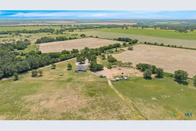 638 County Road 337, Rosebud, TX 76570 - Photo 38