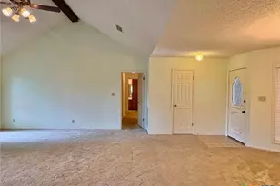304 Windy Way Dr, Victoria, TX 77904 - Photo 16