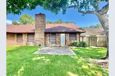 304 Windy Way Drive, Victoria, TX 77904 - Photo 6