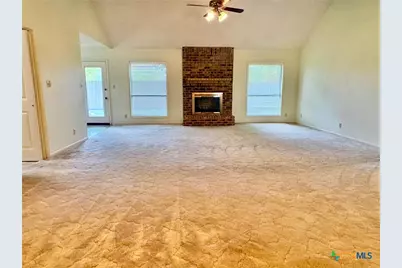 304 Windy Way Drive, Victoria, TX 77904 - Photo 14