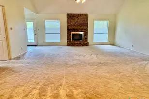 304 Windy Way Dr, Victoria, TX 77904 - Photo 14