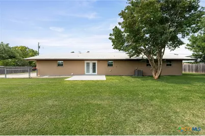 902 E Pam Street, Little River-Academy, TX 76554 - Photo 32