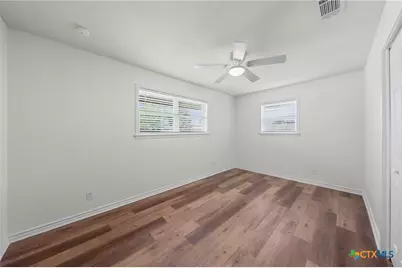 902 E Pam Street, Little River Academy, TX 76554 - Photo 22