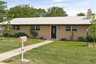 902 E Pam St, Little River-Academy, TX 76554 - Photo 1