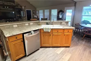 446 Gibb Blvd, Seadrift, TX 77983 - Photo 26