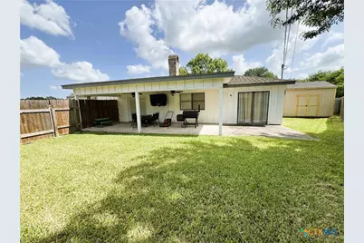 217 Versailles Street, Victoria, TX 77904 - Photo 28
