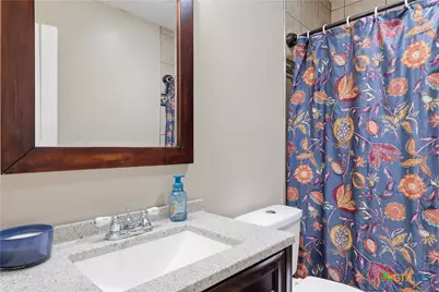 217 Versailles Street, Victoria, TX 77904 - Photo 14