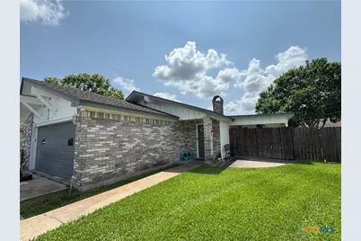 217 Versailles Street, Victoria, TX 77904 - Photo 1