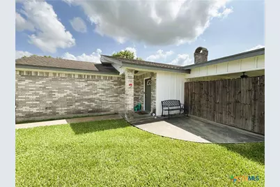 217 Versailles Street, Victoria, TX 77904 - Photo 34