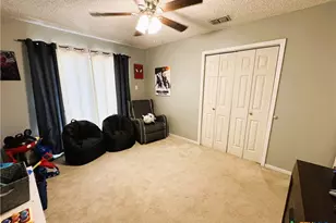 217 Versailles St, Victoria, TX 77904 - Photo 18