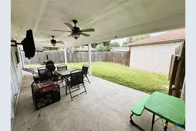 217 Versailles Street, Victoria, TX 77904 - Photo 26